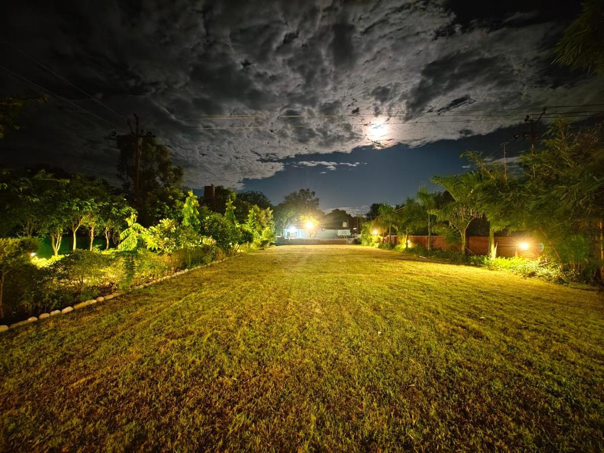 Wanderlust Corbett Resort Garjia Екстериор снимка